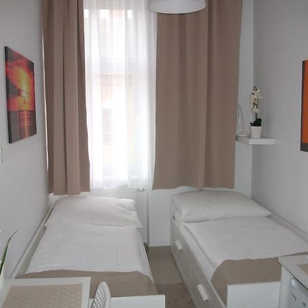 Ch-Vienna City Rooms Стая снимка