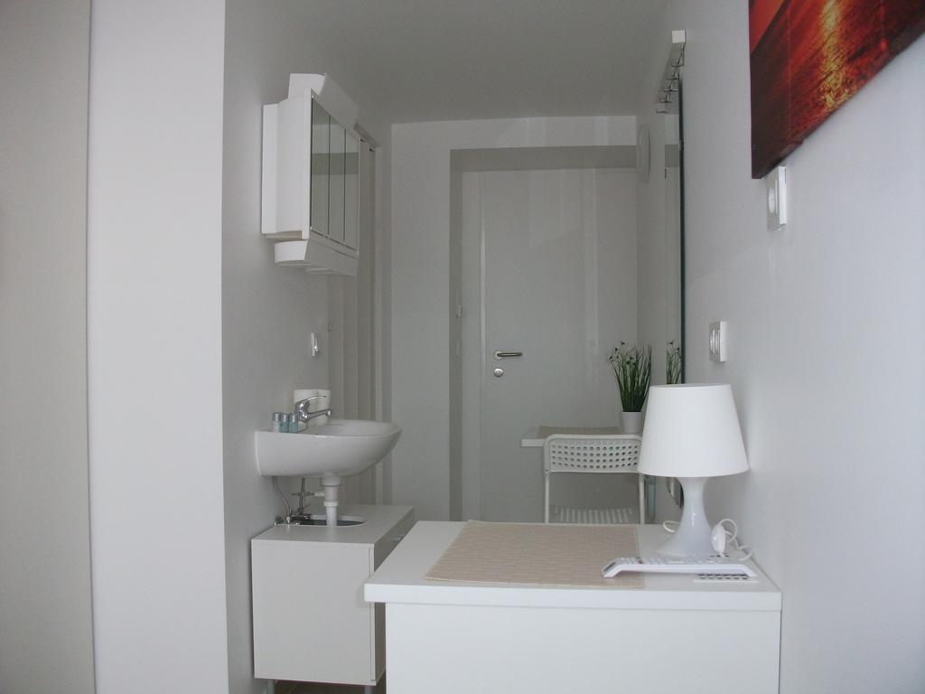 Ch-Vienna City Rooms Стая снимка